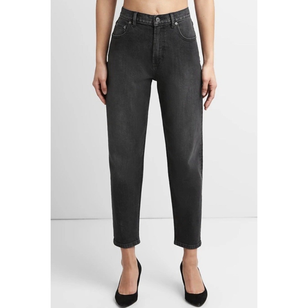 GAP Women's Stretch Mom Jean Absolute Black Size‎ 12 Short